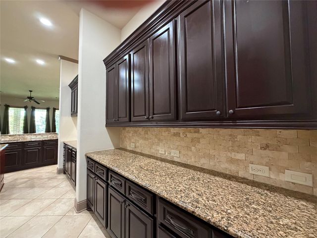 6223 Duke Trail Lane, Sugar Land, TX 77479