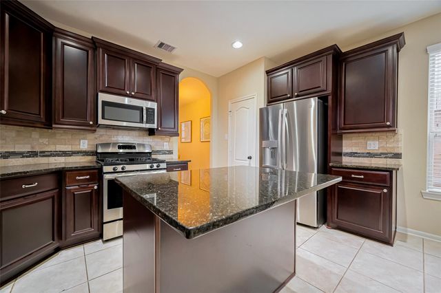 19330 N Cottonwood Green Lane, Cypress, TX 77433