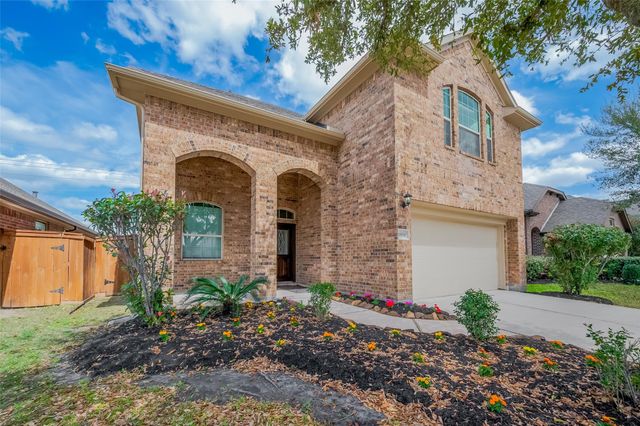 19330 N Cottonwood Green Lane, Cypress, TX 77433