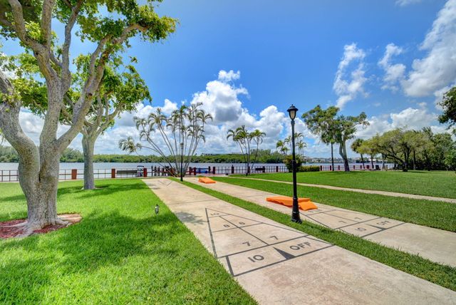 2121 N Ocean Boulevard 1008E, Boca Raton, FL 33431