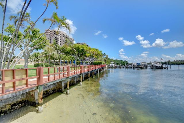 2121 N Ocean Boulevard 1008E, Boca Raton, FL 33431