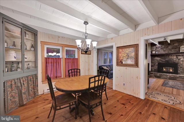 609 6TH ST, Mount Gretna, PA 17064