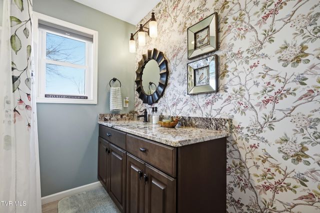 910 Kitchen Branch Road, Greeneville, TN 37743