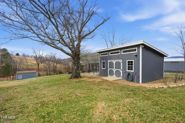 910 Kitchen Branch Road, Greeneville, TN 37743