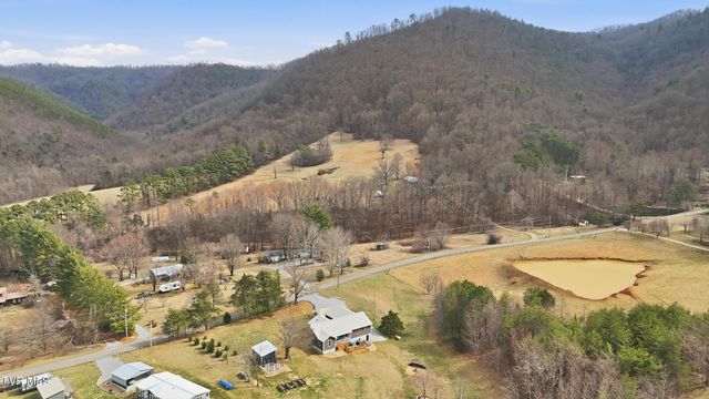 910 Kitchen Branch Road, Greeneville, TN 37743