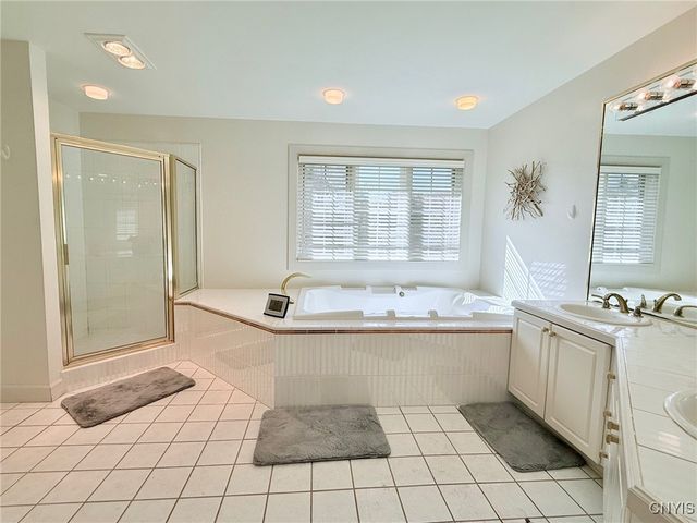 1180 Davinci Drive, Cortlandville, NY 13045