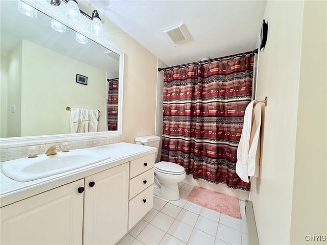 1180 Davinci Drive, Cortlandville, NY 13045