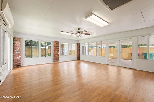 200 Crawford Street, Lafayette, LA 70506