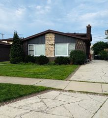 7011 N Hamlin Avenue, Lincolnwood, IL 60712