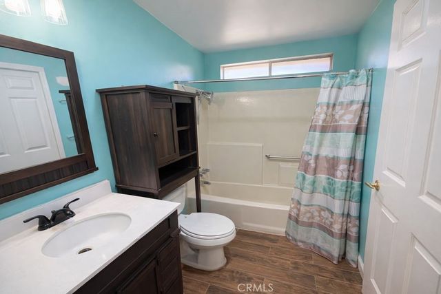 8851 Hierba, Agua Dulce, CA 91390
