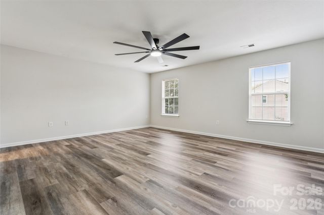 7305 Larwill Lane, Charlotte, NC 28216