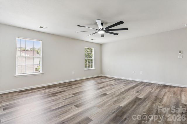 7305 Larwill Lane, Charlotte, NC 28216