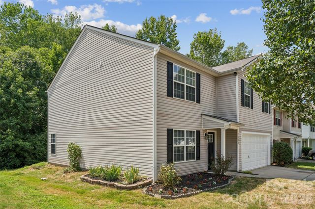 7305 Larwill Lane, Charlotte, NC 28216