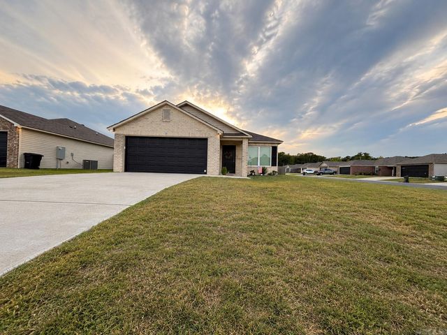 31 Candlelight Drive, Conway, AR 72032