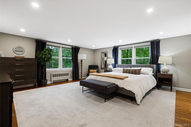 86 Seven Bridges Road, Chappaqua, NY 10514