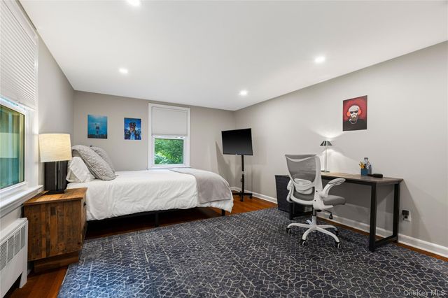 86 Seven Bridges Road, Chappaqua, NY 10514