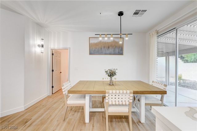 3236 Rushing Waters Place, Las Vegas, NV 89135