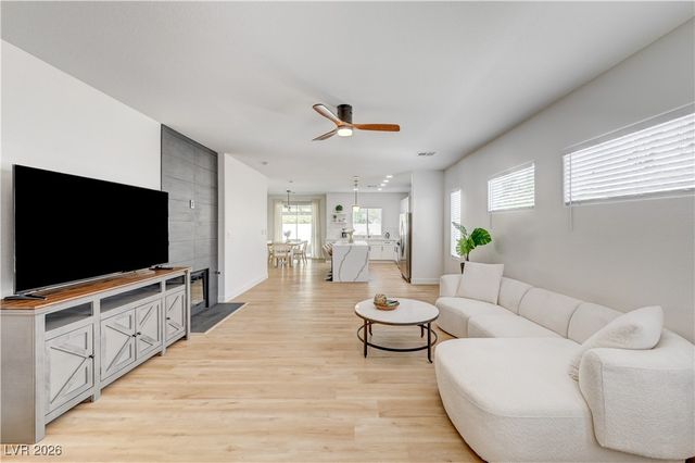 3236 Rushing Waters Place, Las Vegas, NV 89135