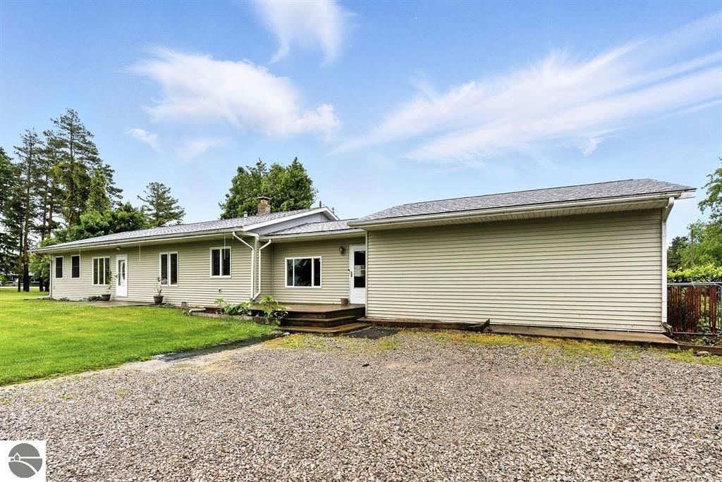 534 S Main Street, Au Gres, MI 48703