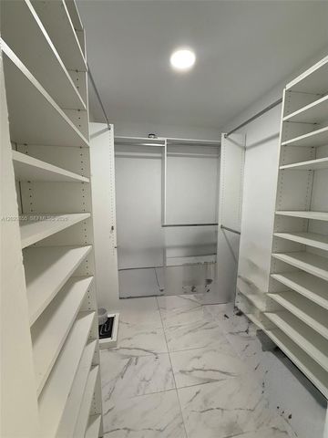1925 Brickell Avenue D610, Miami, FL 33129