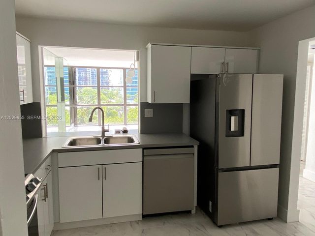 1925 Brickell Avenue D610, Miami, FL 33129