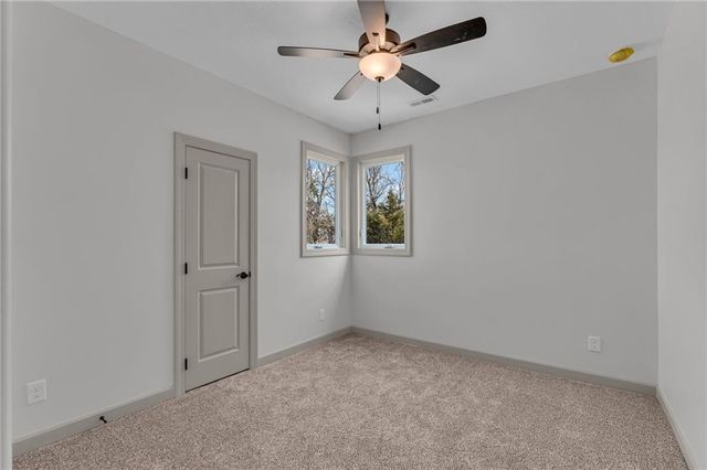 314 Rockers Drive, Baldwin City, KS 66006