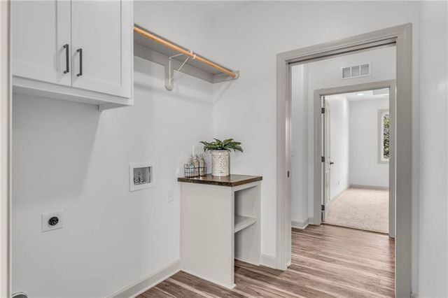 314 Rockers Drive, Baldwin City, KS 66006