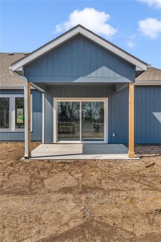 314 Rockers Drive, Baldwin City, KS 66006