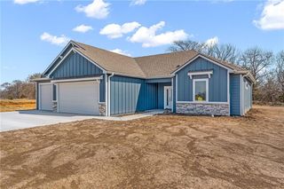 314 Rockers Drive, Baldwin City, KS 66006