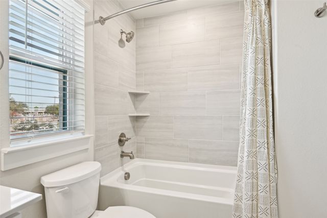 12895 Red Hawk Drive 4, Farmers Branch, TX 75234