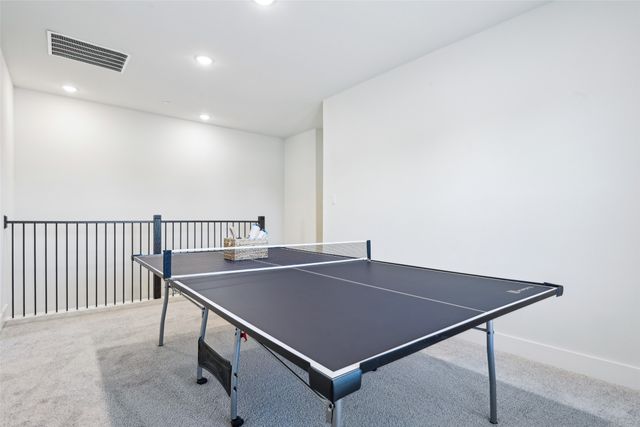 12895 Red Hawk Drive 4, Farmers Branch, TX 75234