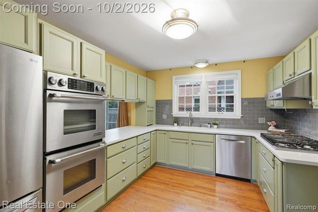 10154 Ludlow Avenue, Huntington Woods, MI 48070