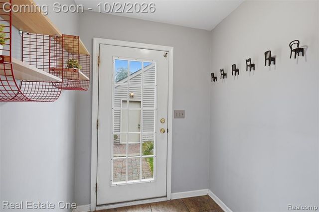 10154 Ludlow Avenue, Huntington Woods, MI 48070
