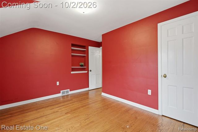 10154 Ludlow Avenue, Huntington Woods, MI 48070