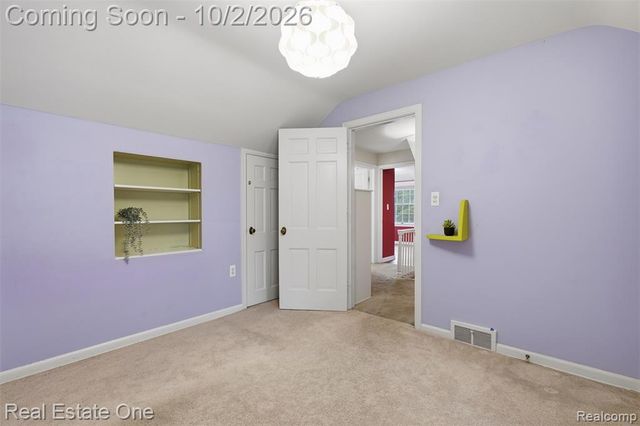 10154 Ludlow Avenue, Huntington Woods, MI 48070