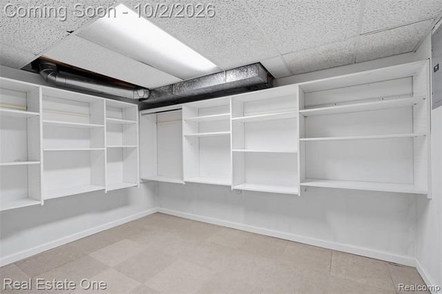 10154 Ludlow Avenue, Huntington Woods, MI 48070