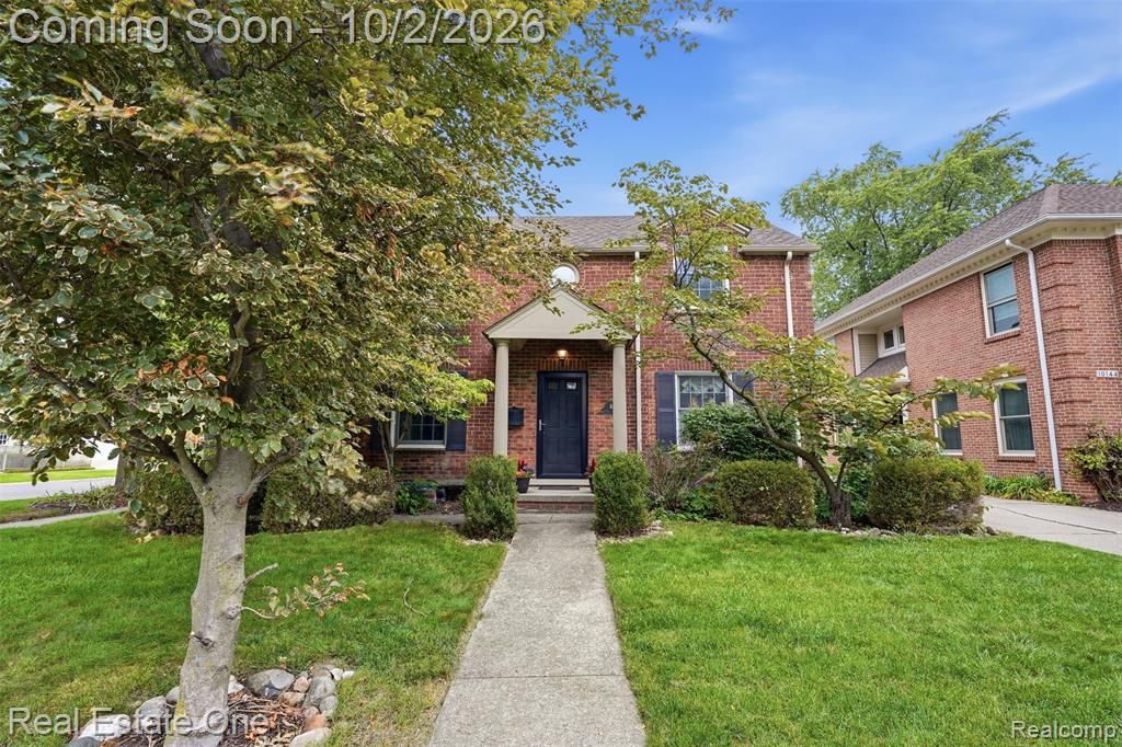 10154 Ludlow Avenue, Huntington Woods, MI 48070