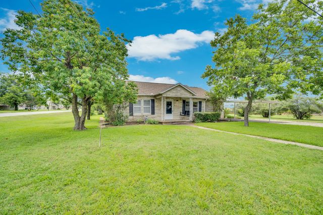 508 E Henderson Street, Itasca, TX 76055