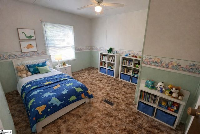 75 Edgewater Drive, Waterloo, SC 29384