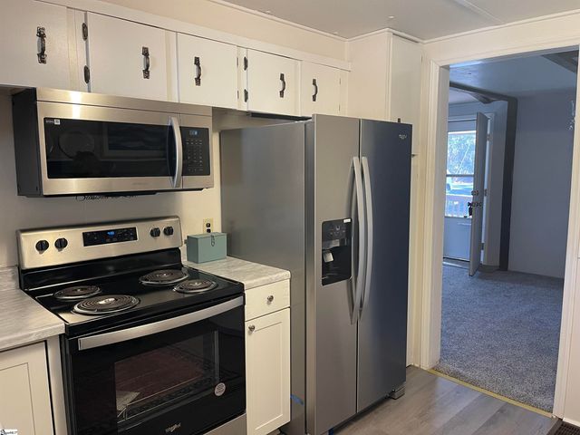 75 Edgewater Drive, Waterloo, SC 29384