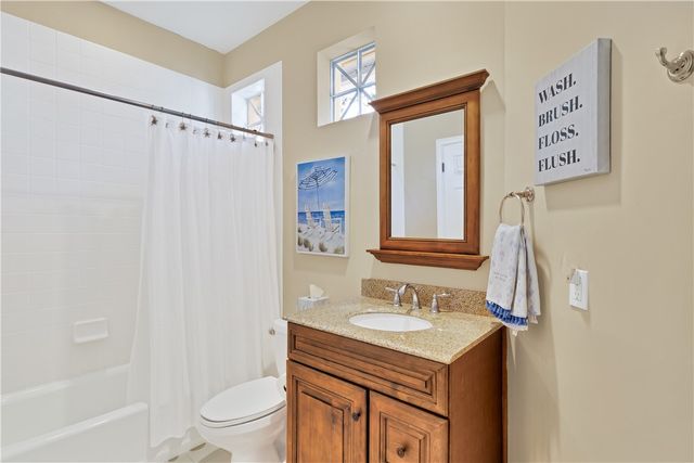 4822 S Newport Island Drive 3B, Vero Beach, FL 32967