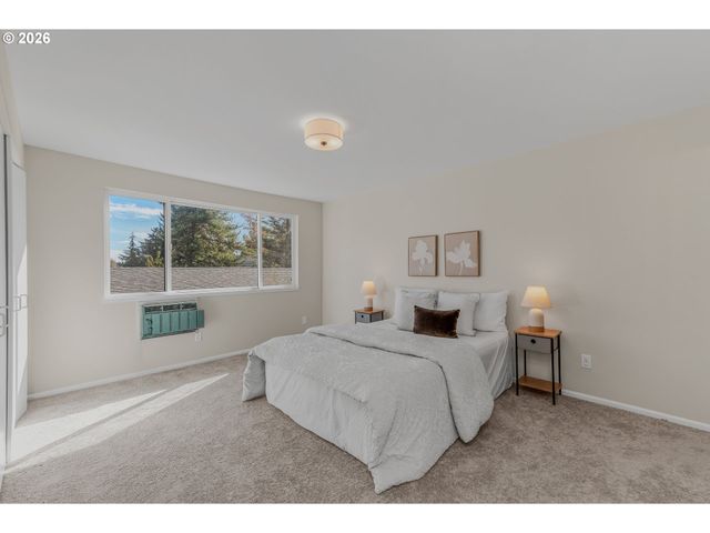 1839 BOCA RATAN Dr, Lake Oswego, OR 97034