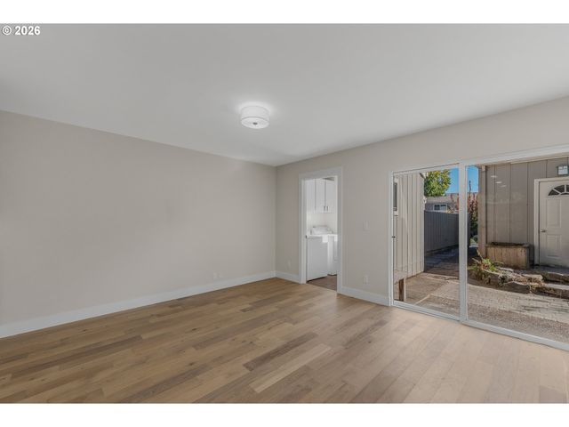 1839 BOCA RATAN Dr, Lake Oswego, OR 97034