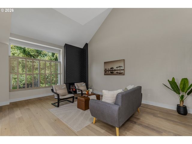 1839 BOCA RATAN Dr, Lake Oswego, OR 97034