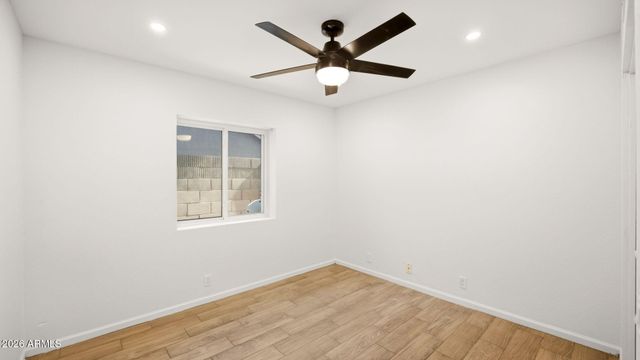 15221 N 42ND Place, Phoenix, AZ 85032
