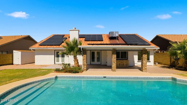 15221 N 42ND Place, Phoenix, AZ 85032