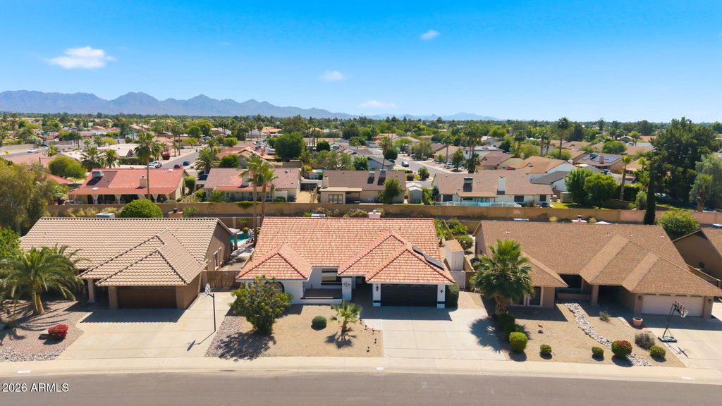 15221 N 42ND Place, Phoenix, AZ 85032