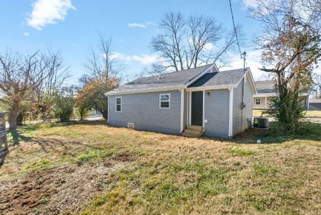 125 Shelton St, Clarksville, TN 37040