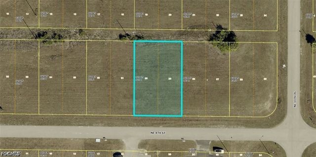 1037 NE 8th ST, Cape Coral, FL 33909