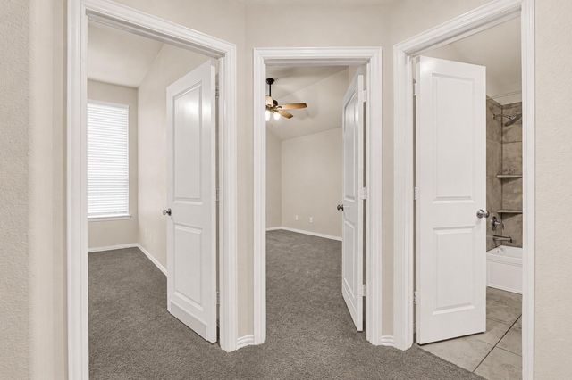 5104 Chapel Heights Dr Drive, Houston, TX 77018